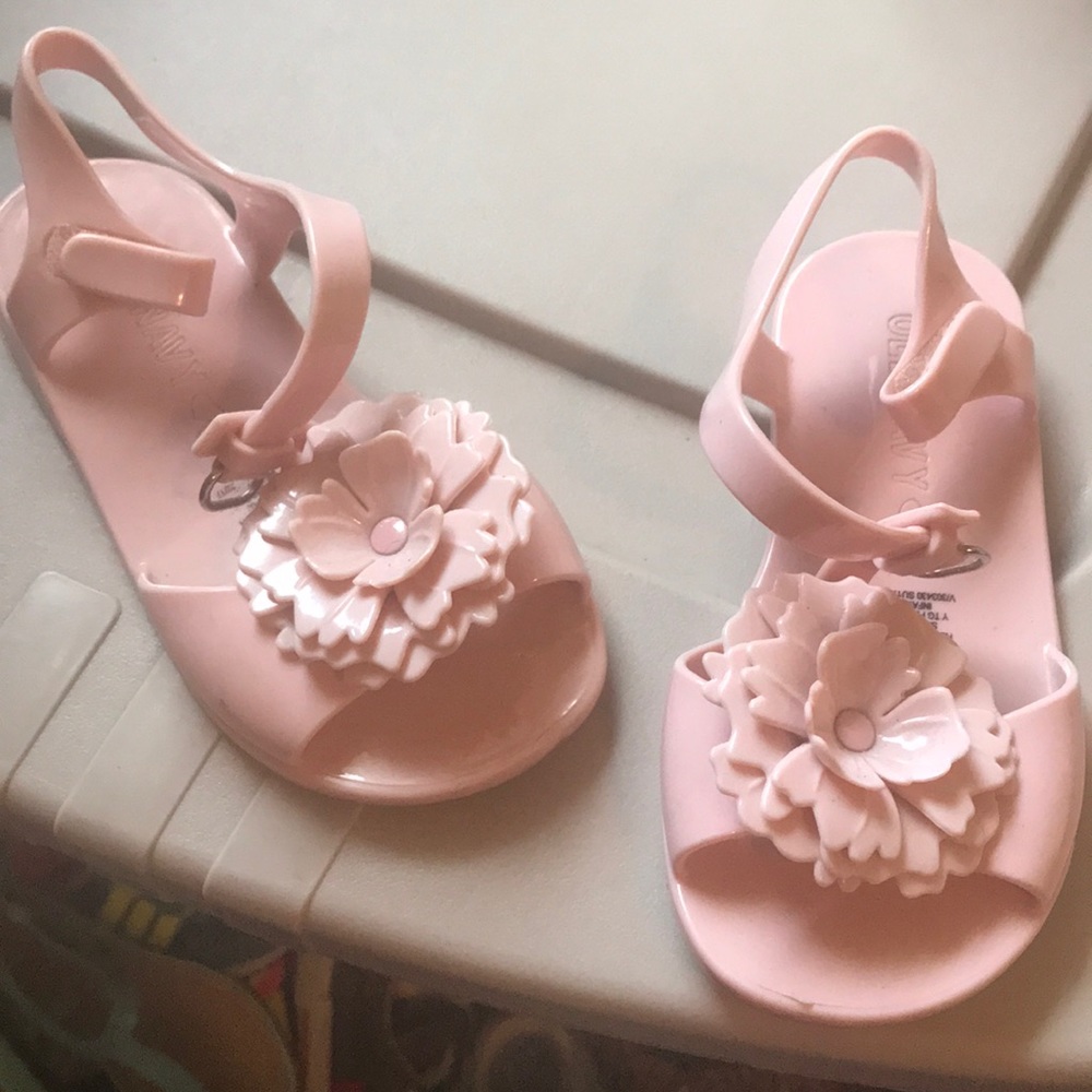 Pink sandals so cute Velcro to close super cute